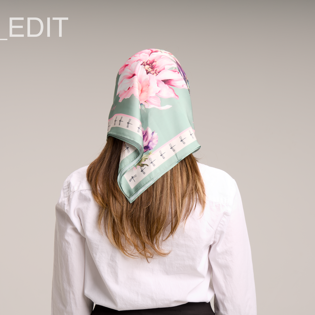 Printed floral green Scarf